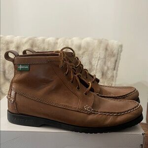 Eastland Men's Tan Leather Chukka Boots